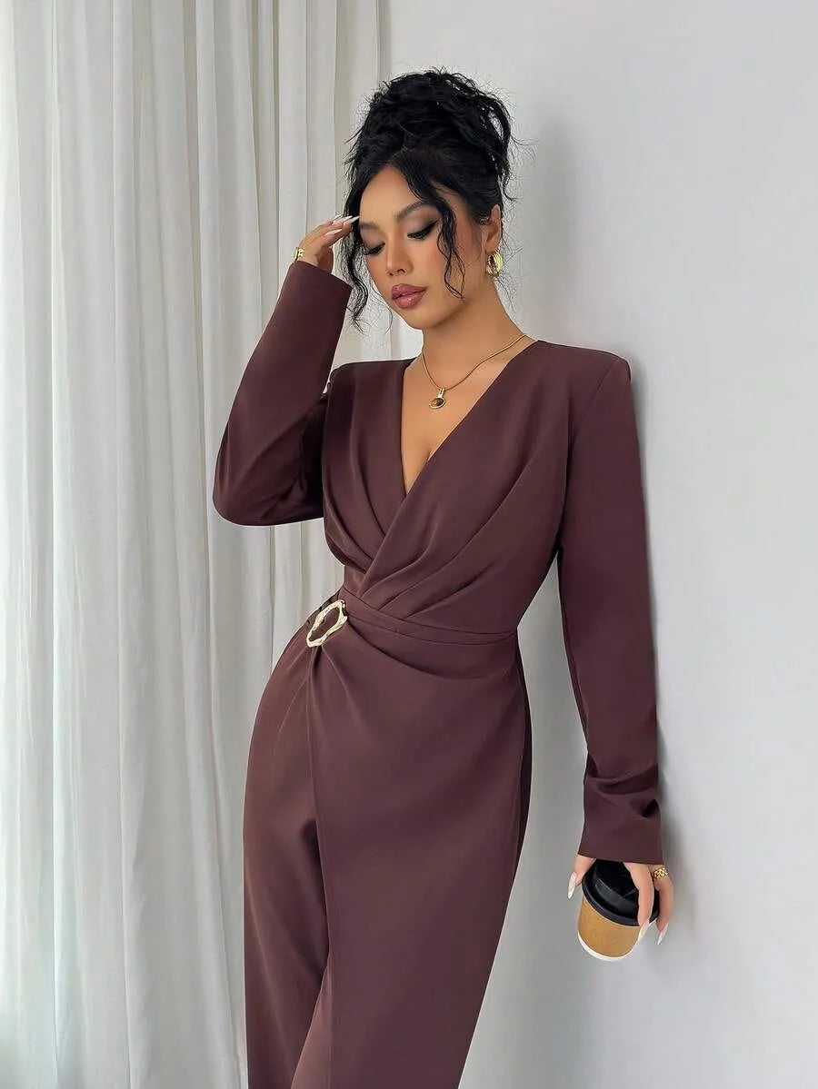 SHEIN Elenzga جمبسوت نسائي بياقة وتصميم متقاطع وسحاب بلون بني