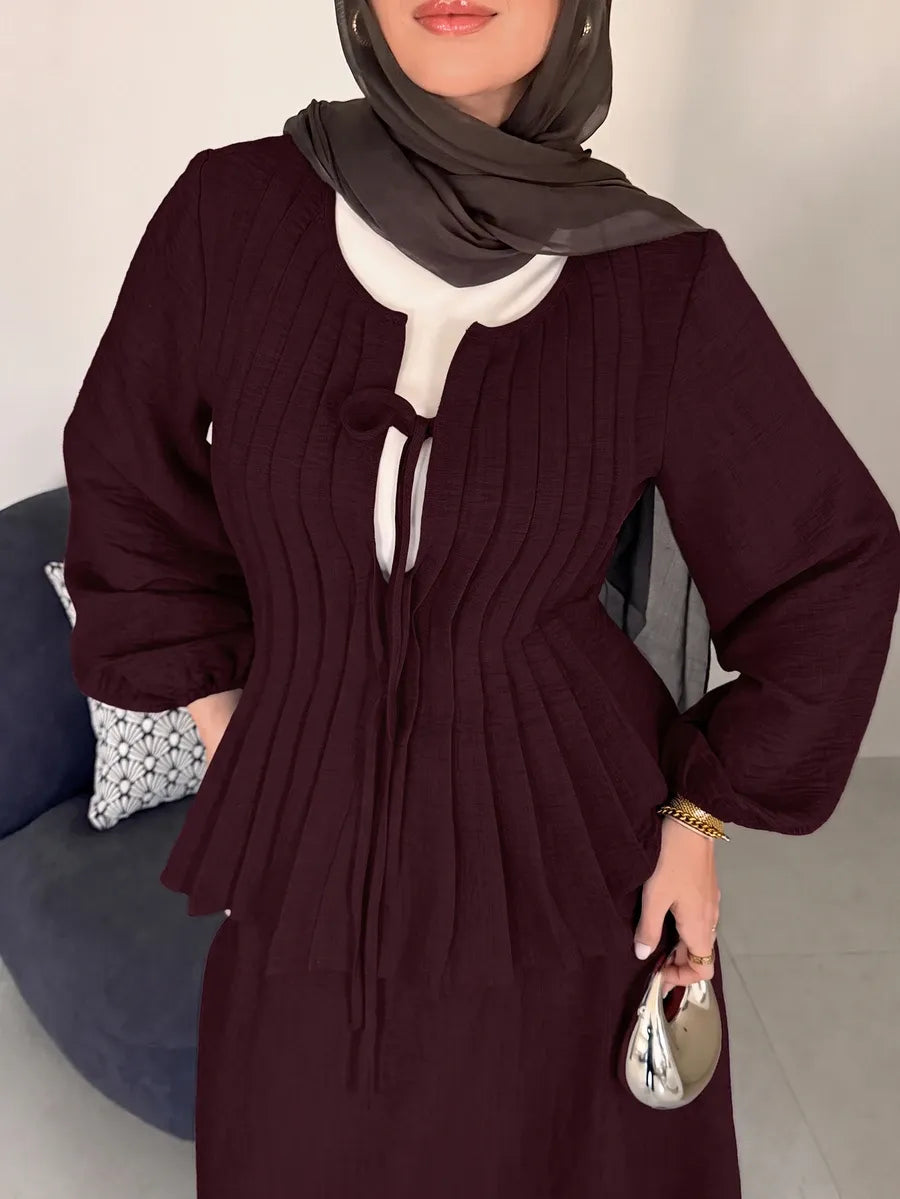 SHEIN Solavon طقم نسائي قطعتين بلوزة بأكمام طويلة وتنورة طويلة برباط أمامي بلون عنابي