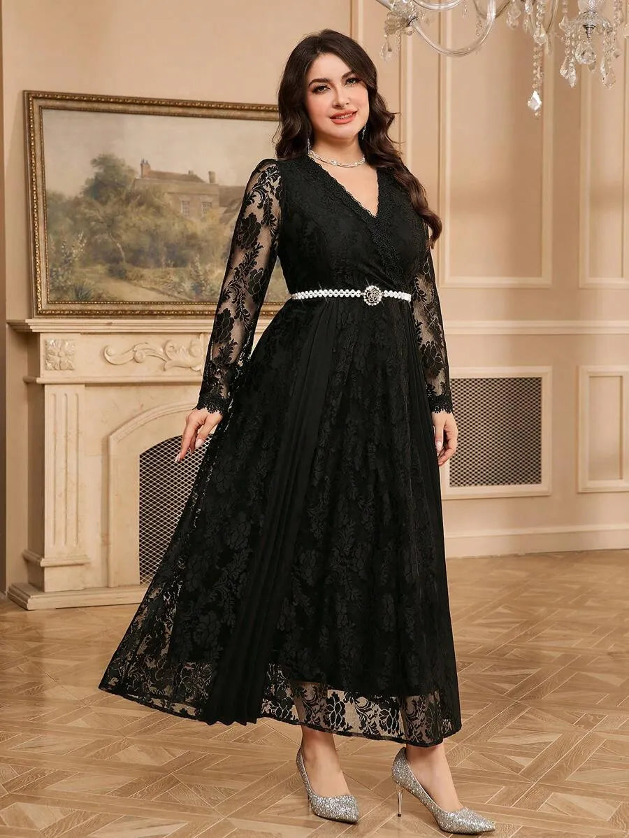 SHEIN Modelyn فستان نسائي طويل من الدانتيل بياقة وأكمام طويلة بلون أسود