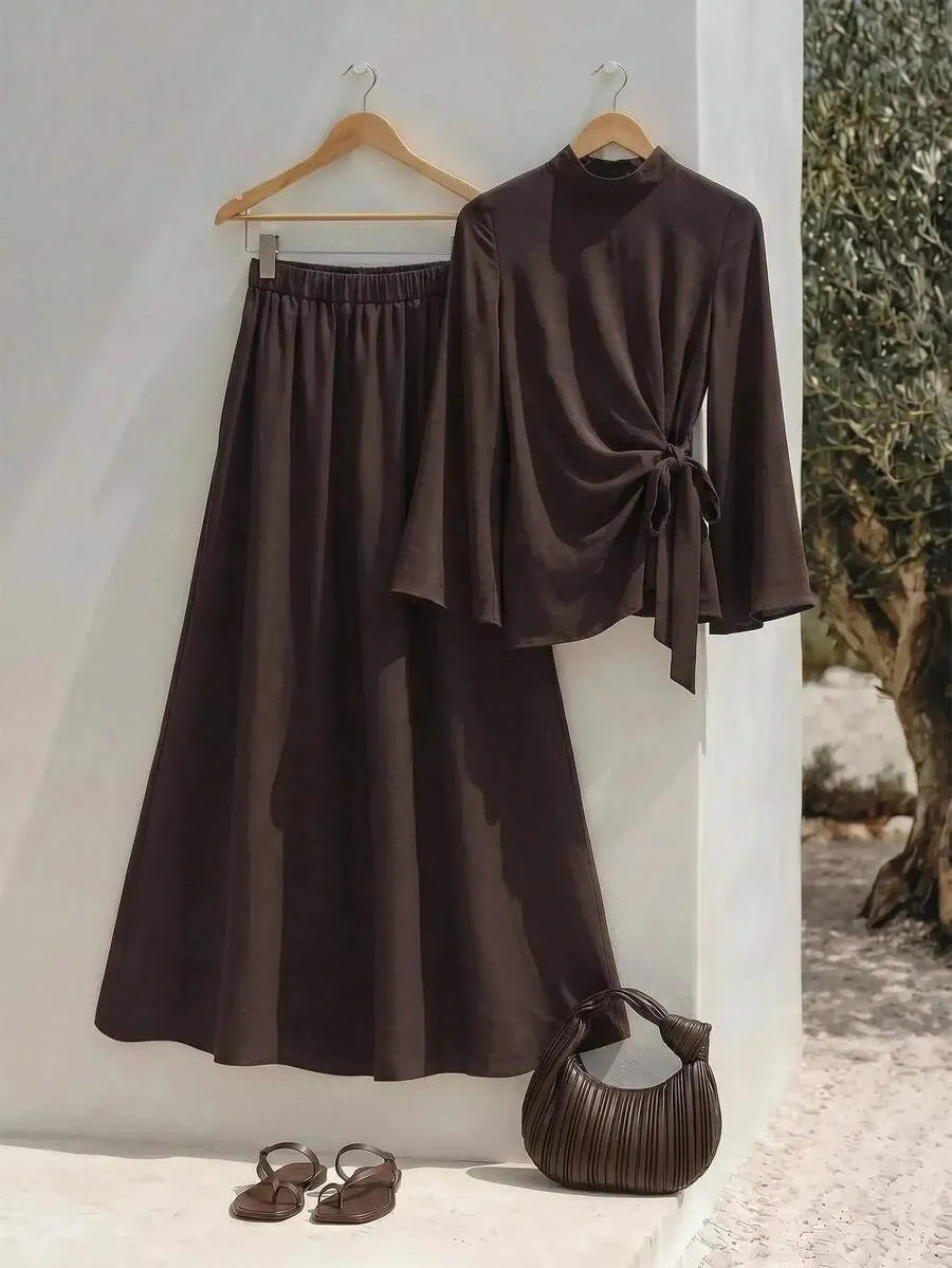 SHEIN Zivah طقم نسائي قطعتين قميص برباط خصر وتنورة طويلة بقصة بلون بني