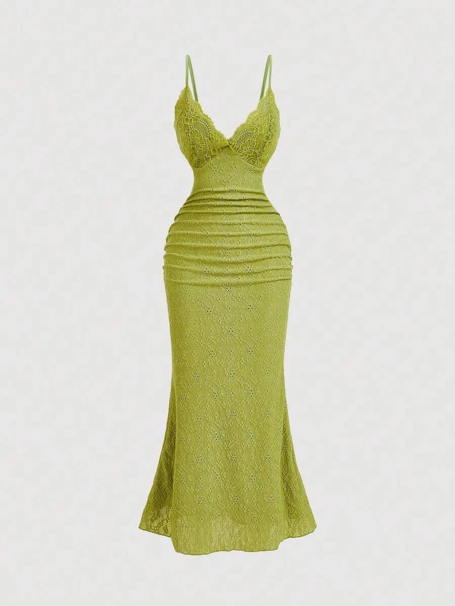 SHEIN MOD فستان نسائي أنيق بحمالات رفيعة ودانتيل وكشكشة وذيل سمكة بلون أخضر