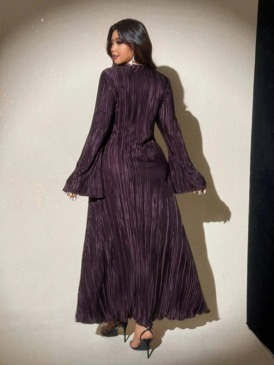 SHEIN Viva Relle فستان نسائي بياقة ورباط أمامي بلون بني