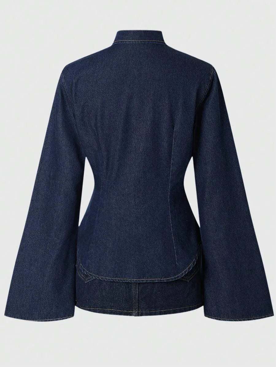 SHEIN MOD بلوزة جينز نسائية بأكمام طويلة وأزرار أمامية وتفاصيل تطريز بلون أزرق داكن