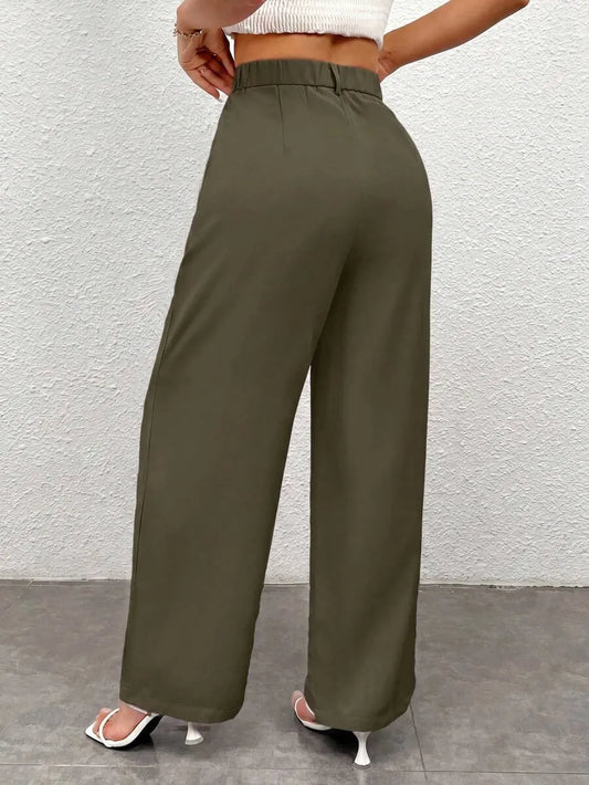 SHEIN PETITE بنطال نسائي واسع بجيوب بلون أخضر عسكري