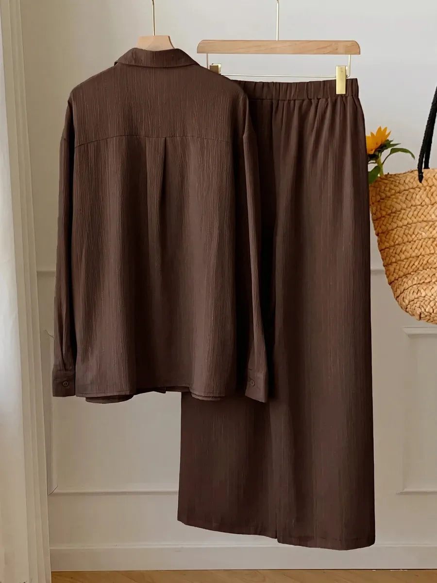 SHEIN Comfortcana طقم نسائي قطعتين بلوزة بياقة واقفة وبنطال بلون بني