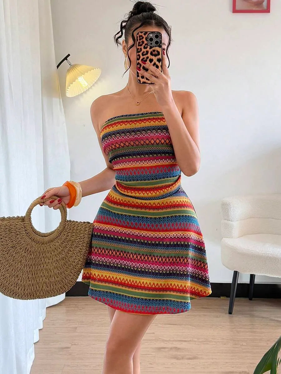 SHEIN Breezaya فستان بلون الأسود ميني بدون حمالات بعقدة كريستالية وبظهر مكشوف
