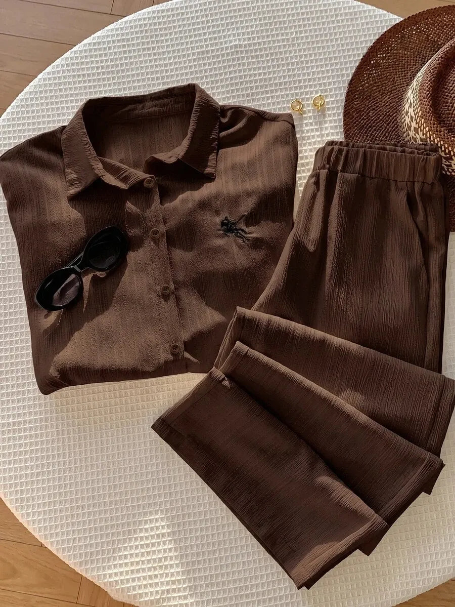 SHEIN Comfortcana طقم نسائي قطعتين بلوزة بياقة واقفة وبنطال بلون بني