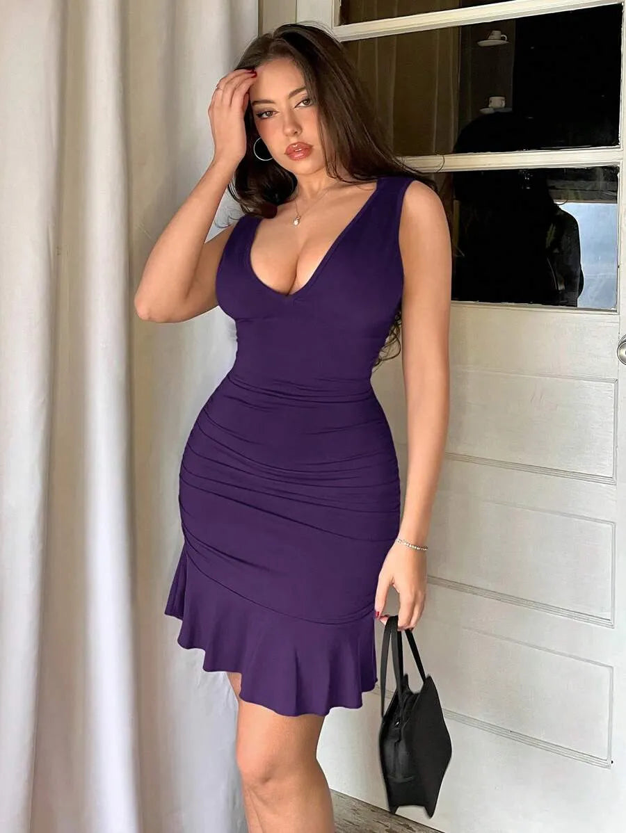 SHEIN Aloruh فستان بلون الأرجواني قصير ومثير متقشر بياقة عميقة