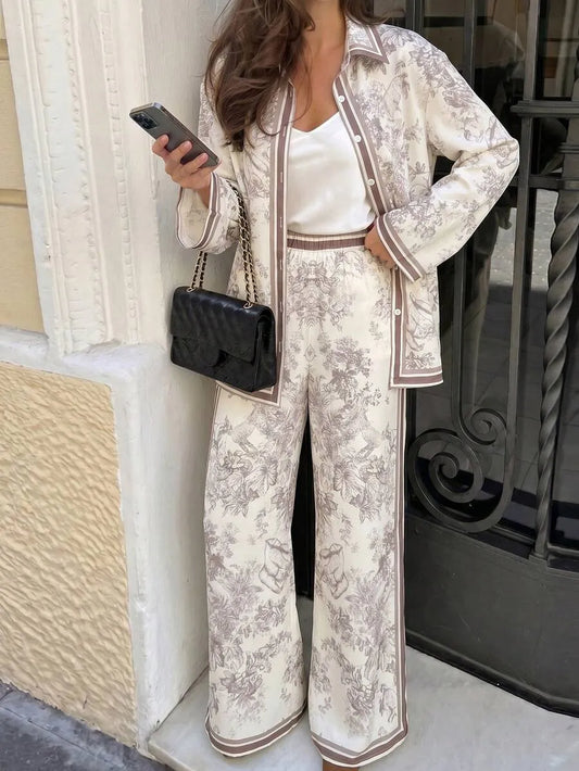 SHEIN NOVVYNE طقم نسائي أنيق من قطعتين بقميص طويل وبنطال واسع بطباعة كلاسيكية