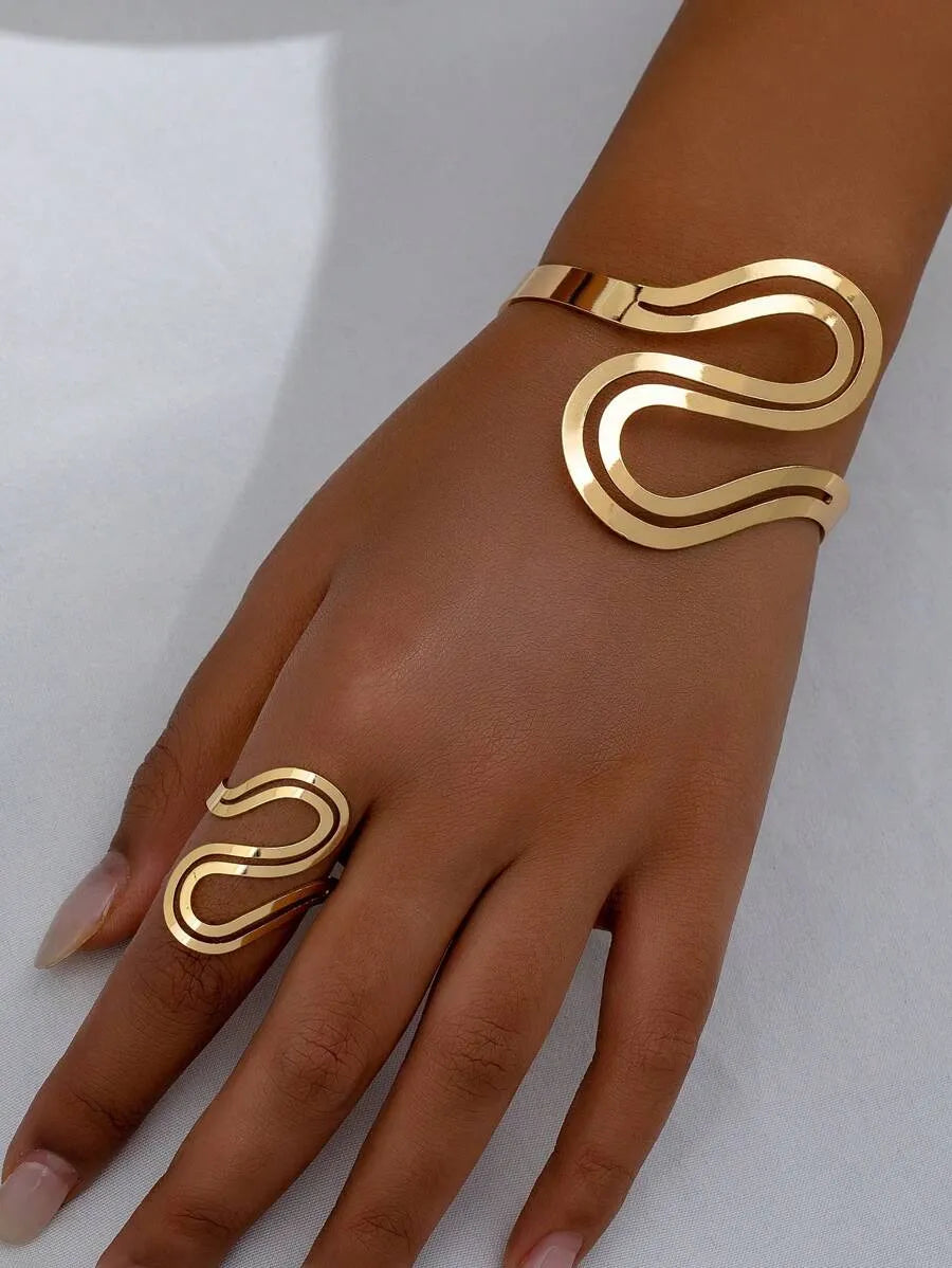 SHEIN سوار وخاتم نسائي بتصميم سلك معدني ملتوي ونقشة جلد الفهد