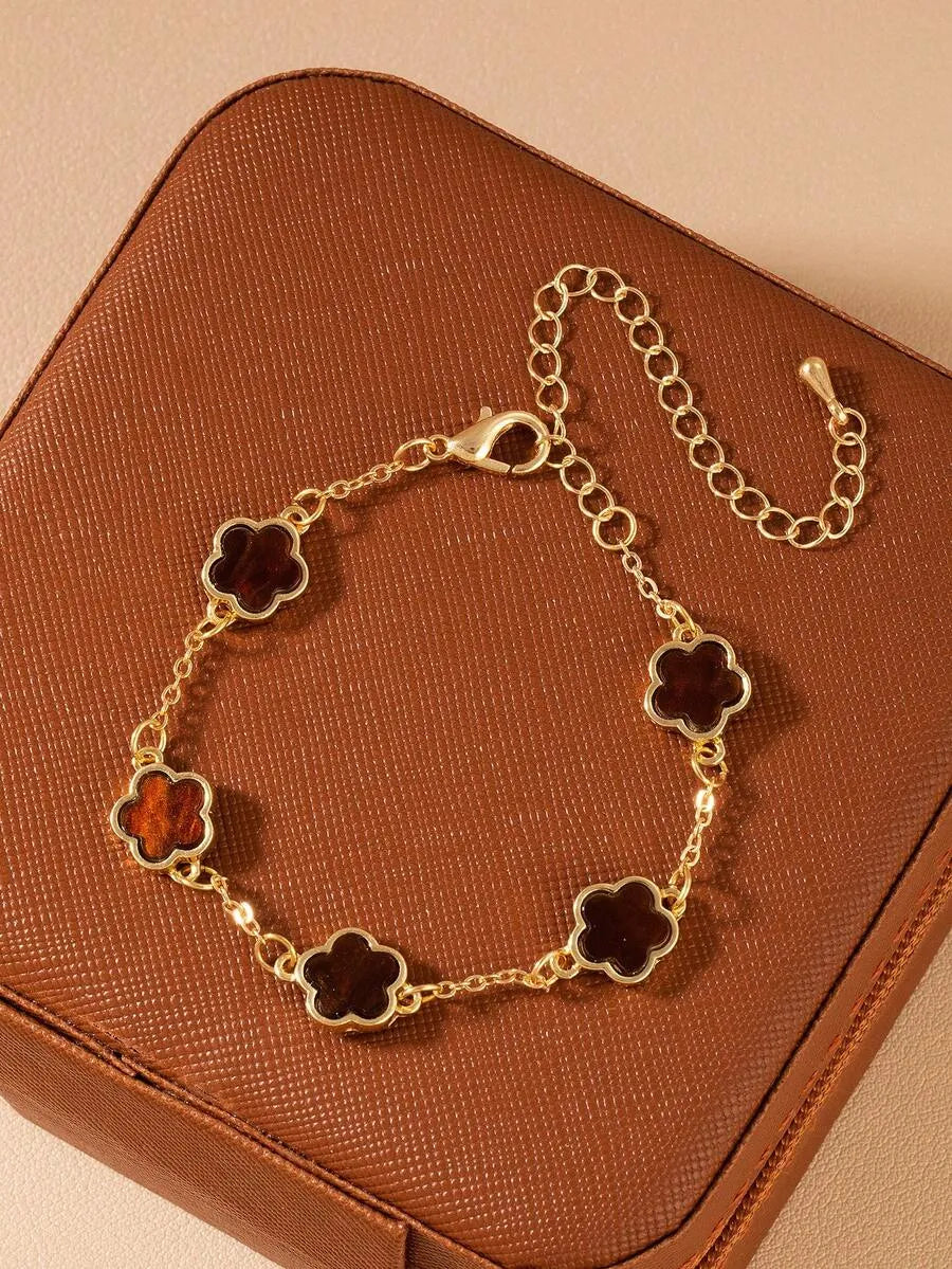 SHEIN سوار نسائي بتصميم زهرة بخمس بتلات بلون بني