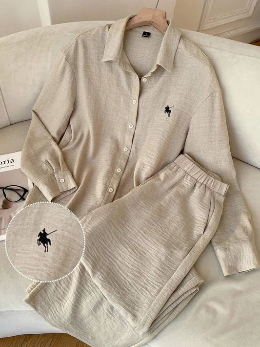 SHEIN EZwear بدلة كاجوال للنساء تتكون من قميص طويل الأكمام مطرز منسوج و بنطلون