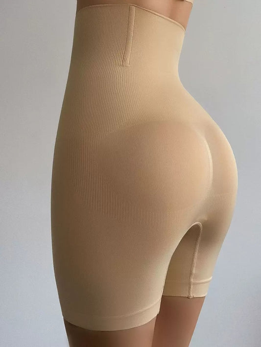 SHEIN شورت مشد بخامة محبوكة وخصر عالي