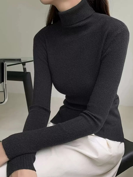 SHEIN كنزة صوفية بلون أسود