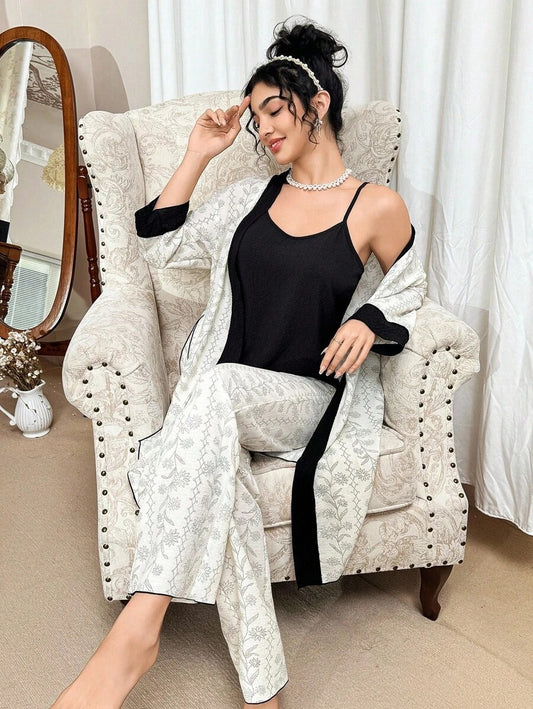 SHEIN  CottageSlumber طقم نوم من 3 قطع أنيق وناعم