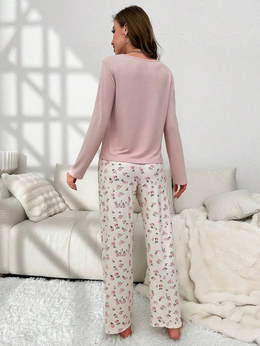 SHEIN  CottageSlumber بيجامة  زهرية ناعمة بلون وردي