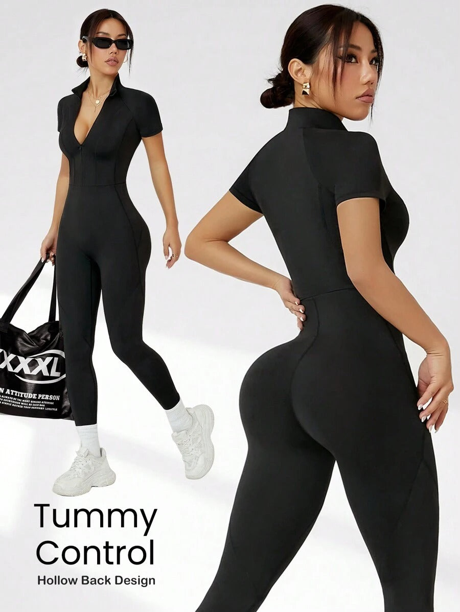 SHEIN جمبسوت قصير نسائي بأكمام قصيرة لون أسود