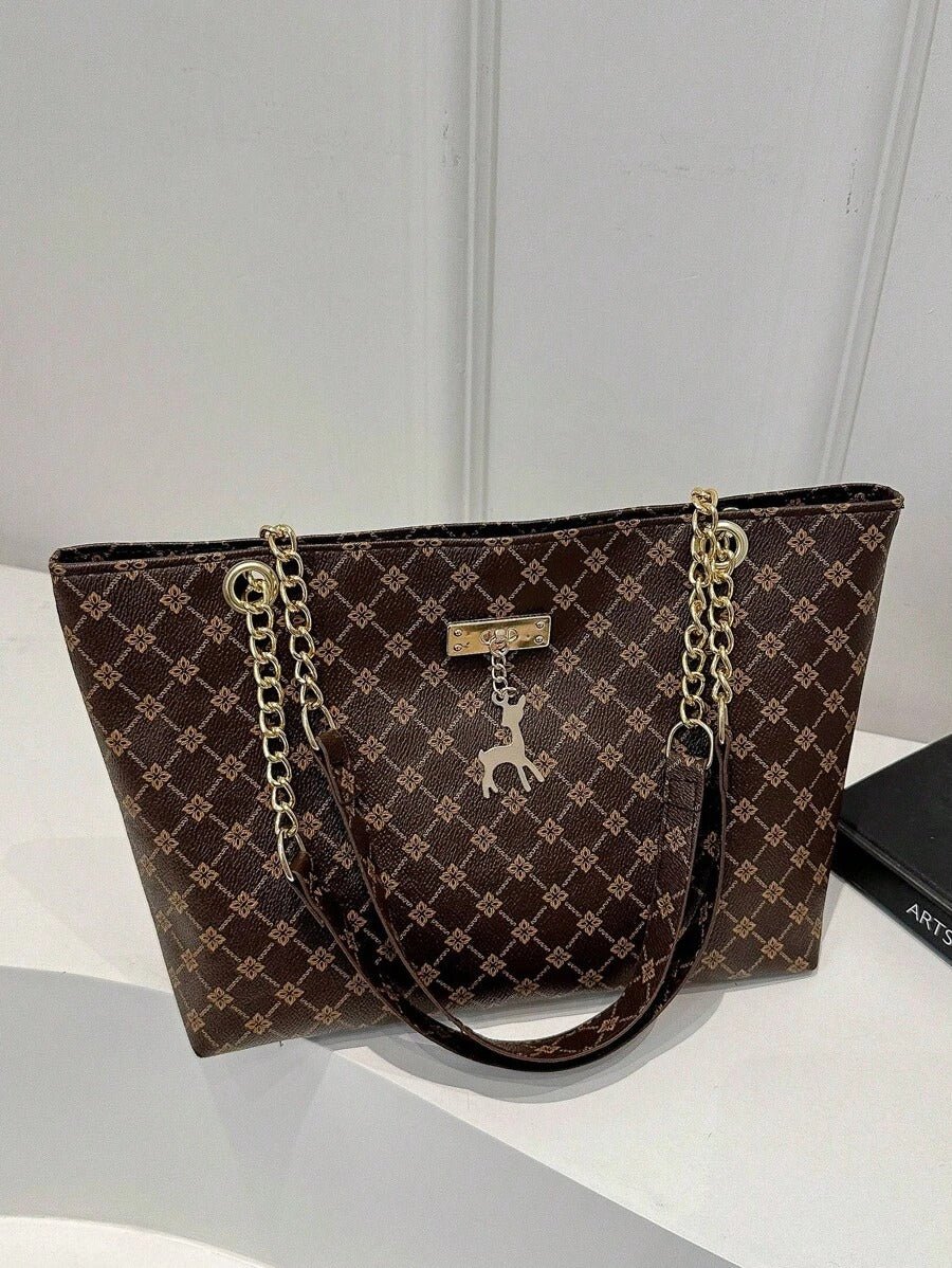SHEIN حقيبة كتف بسلسلة بلون بني قهوة