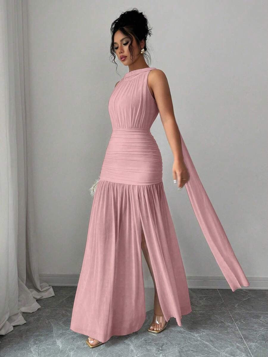 SHEIN Elenzga فستان وردي بظهر مفتوح بشق وطيات