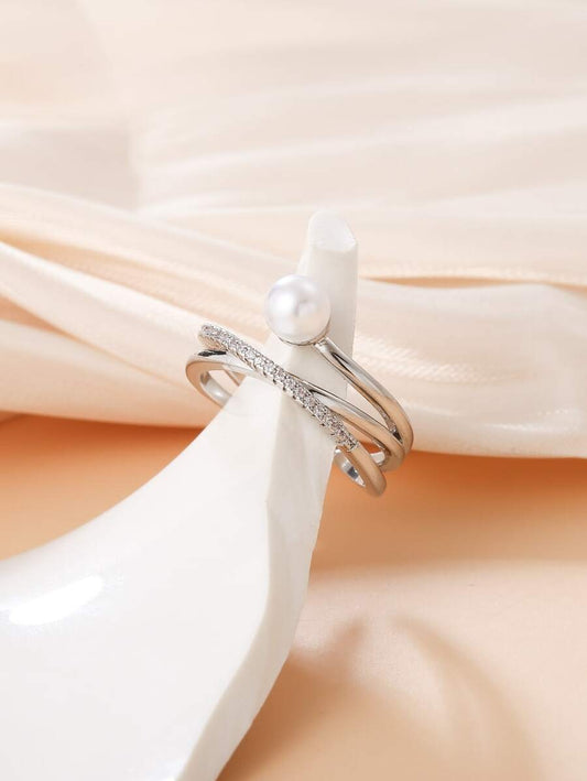 SHEIN خاتم مزين بلؤلؤ اصطناعي وزركون مكعب