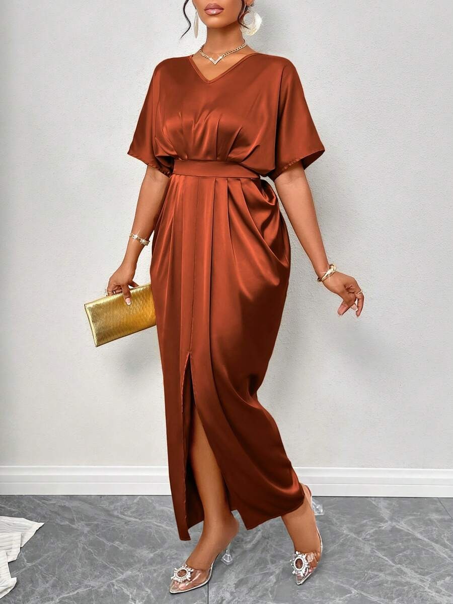 SHEIN SOLERSUN فستان كوكتيل ساتان لامع