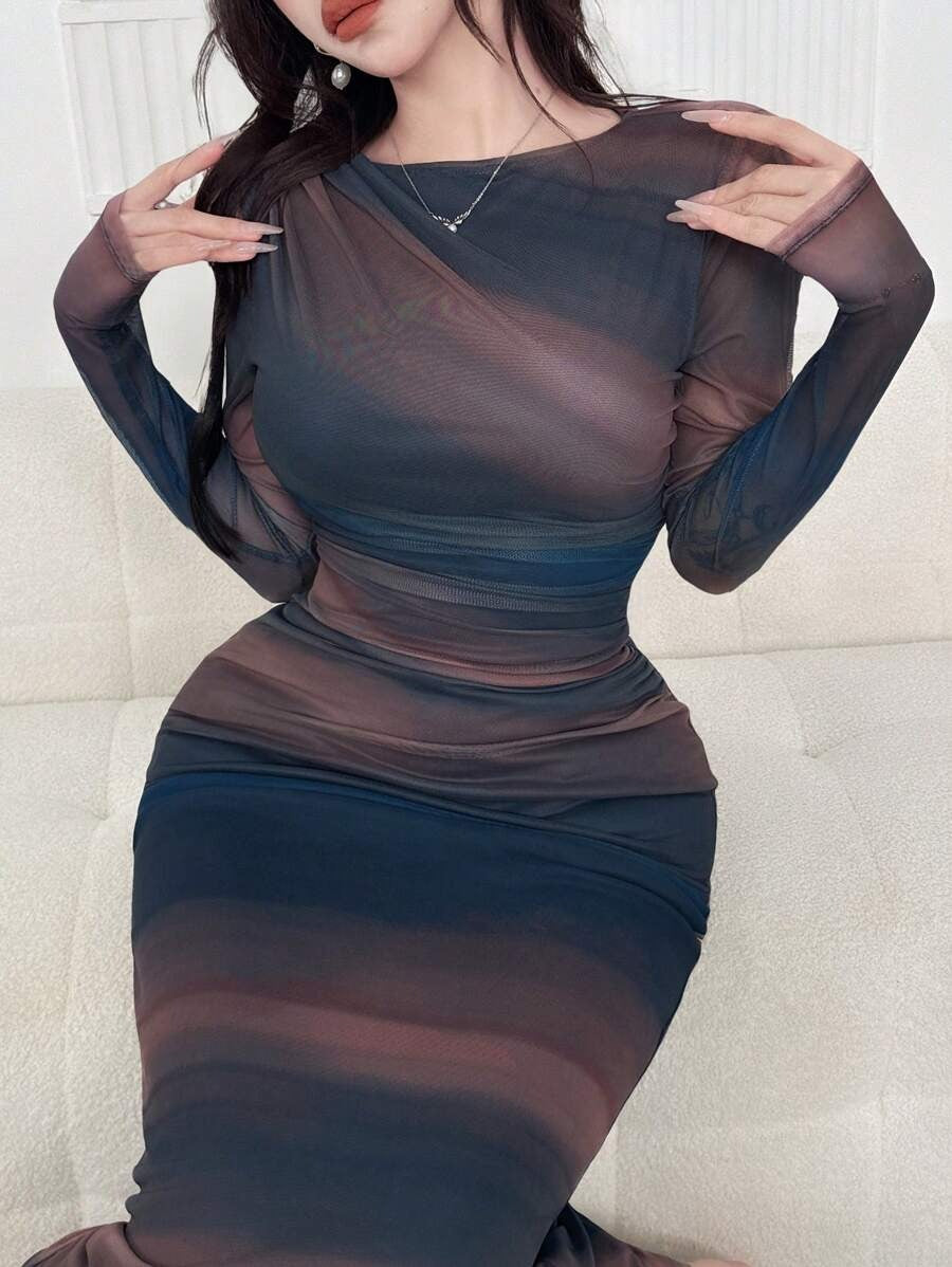 SHEIN Modelyn فستان ضيق بطبعة ربطة صباغة أنيقة