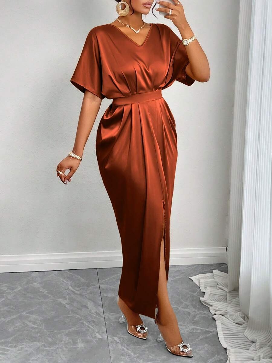SHEIN SOLERSUN فستان كوكتيل ساتان لامع