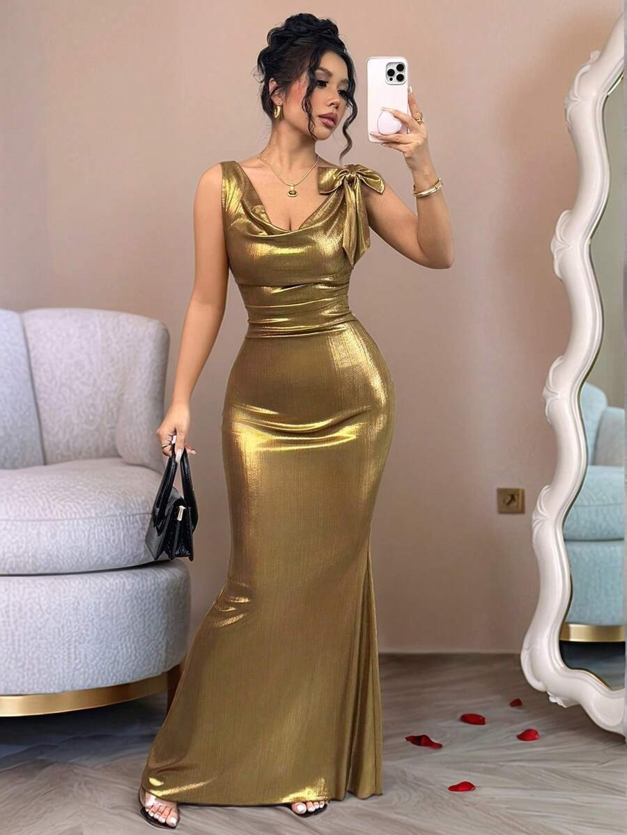 SHEIN Rafferiza  فستان ماكسي لامع بلون ذهبي أنيق