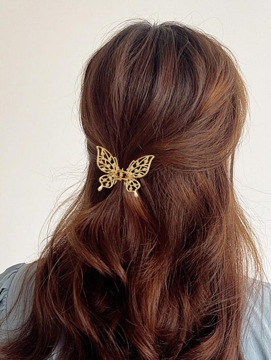 SHEIN مشبك شعر بشكل فراشة