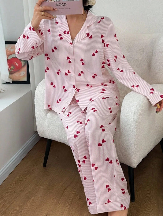 SHEIN Dream Adore بيجامة وردية قطعتين بطبعة قلوب