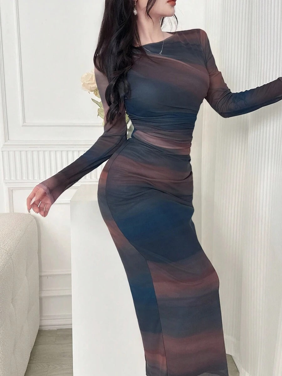 SHEIN Modelyn فستان ضيق بطبعة ربطة صباغة أنيقة