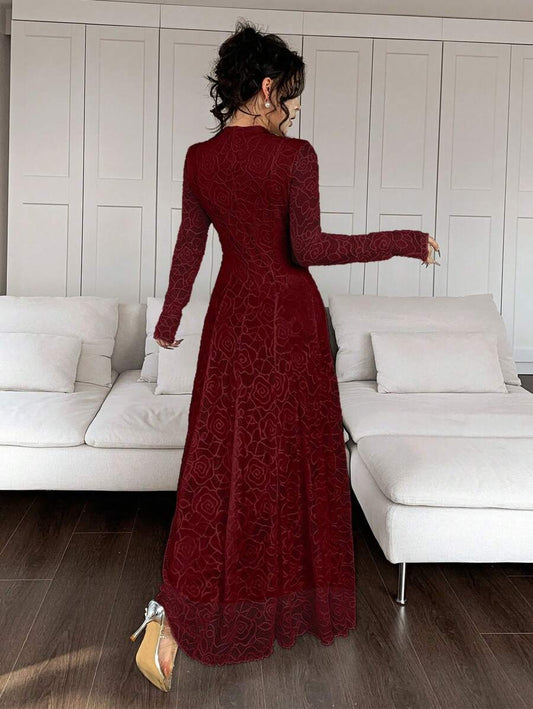 SHEIN Modelyn فستان عنابي طويل مرصع بالدانتيل
