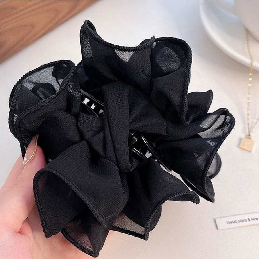 SHEIN مشبك شعر كبير ومميز بطبقات من الزهور بشكل ناعم