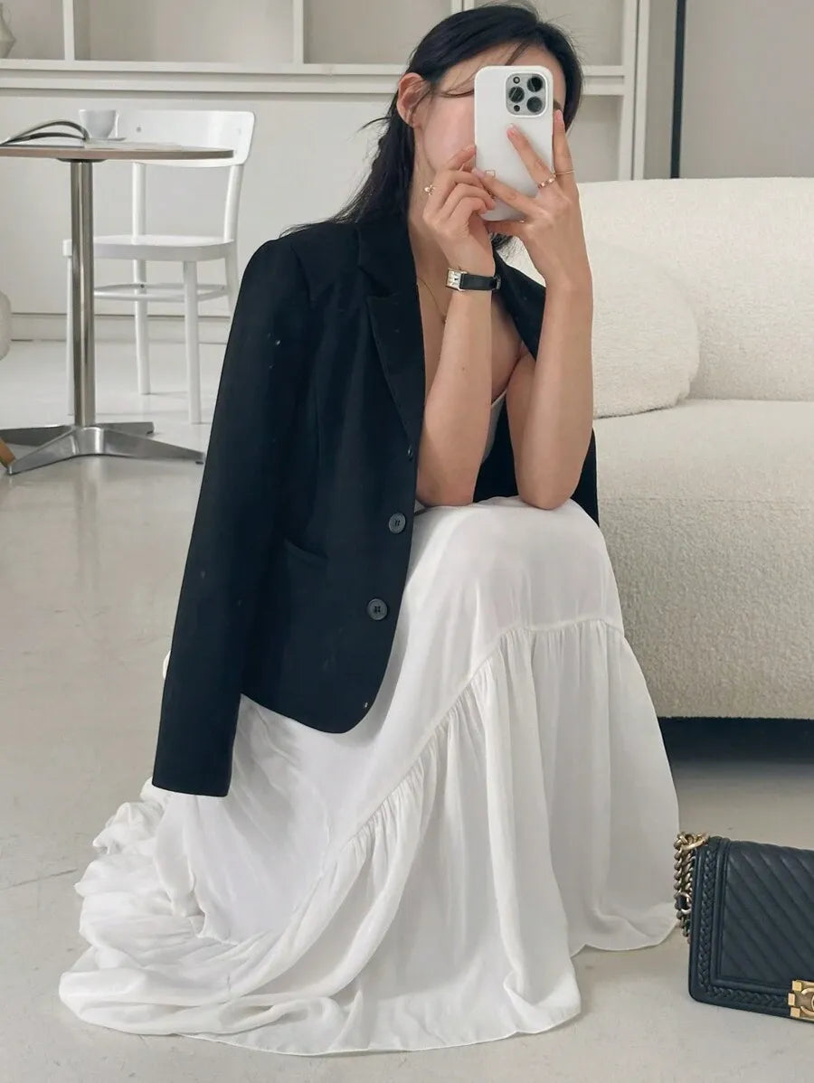 SHEIN DAZY تنورة نسائية طويلة بكسرات وطبقات متعددة من