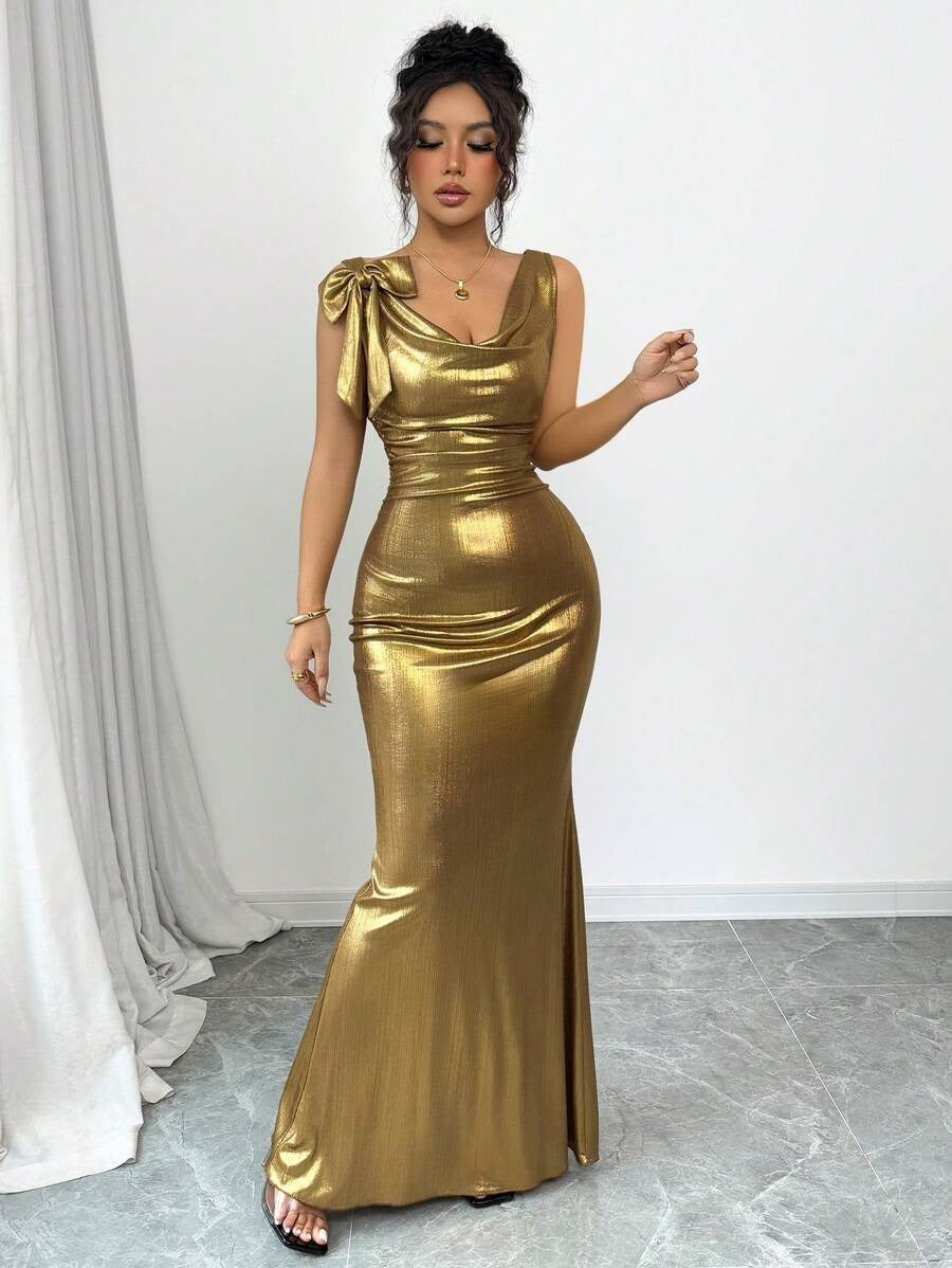 SHEIN Rafferiza  فستان ماكسي لامع بلون ذهبي أنيق