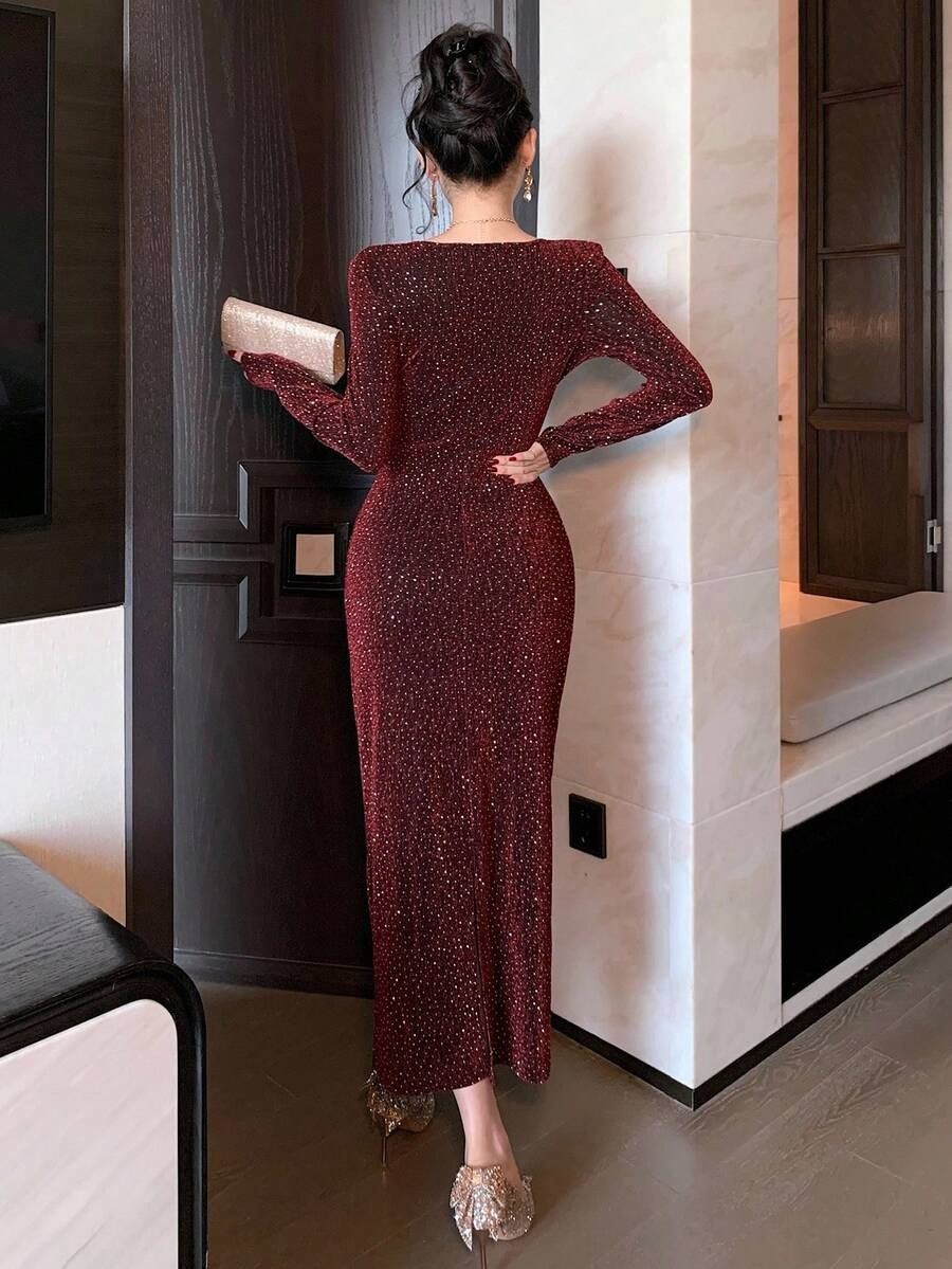 SHEIN DAZY فستان سهرة أحمر أنيق مرصع بالراين الأحمر