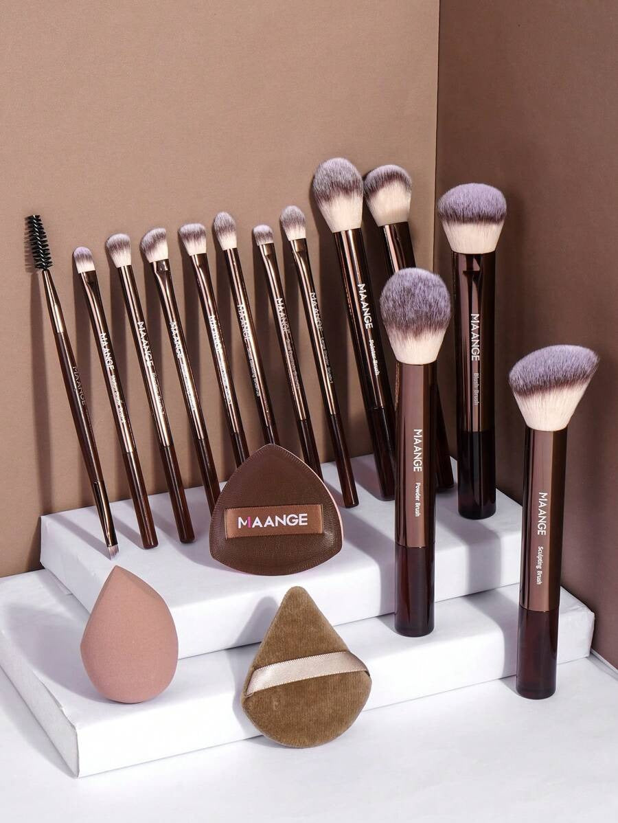 SHEIN MAANGE طقم فرش مكياج مع إكسسوارات كاملة وحقيبة مخملية
