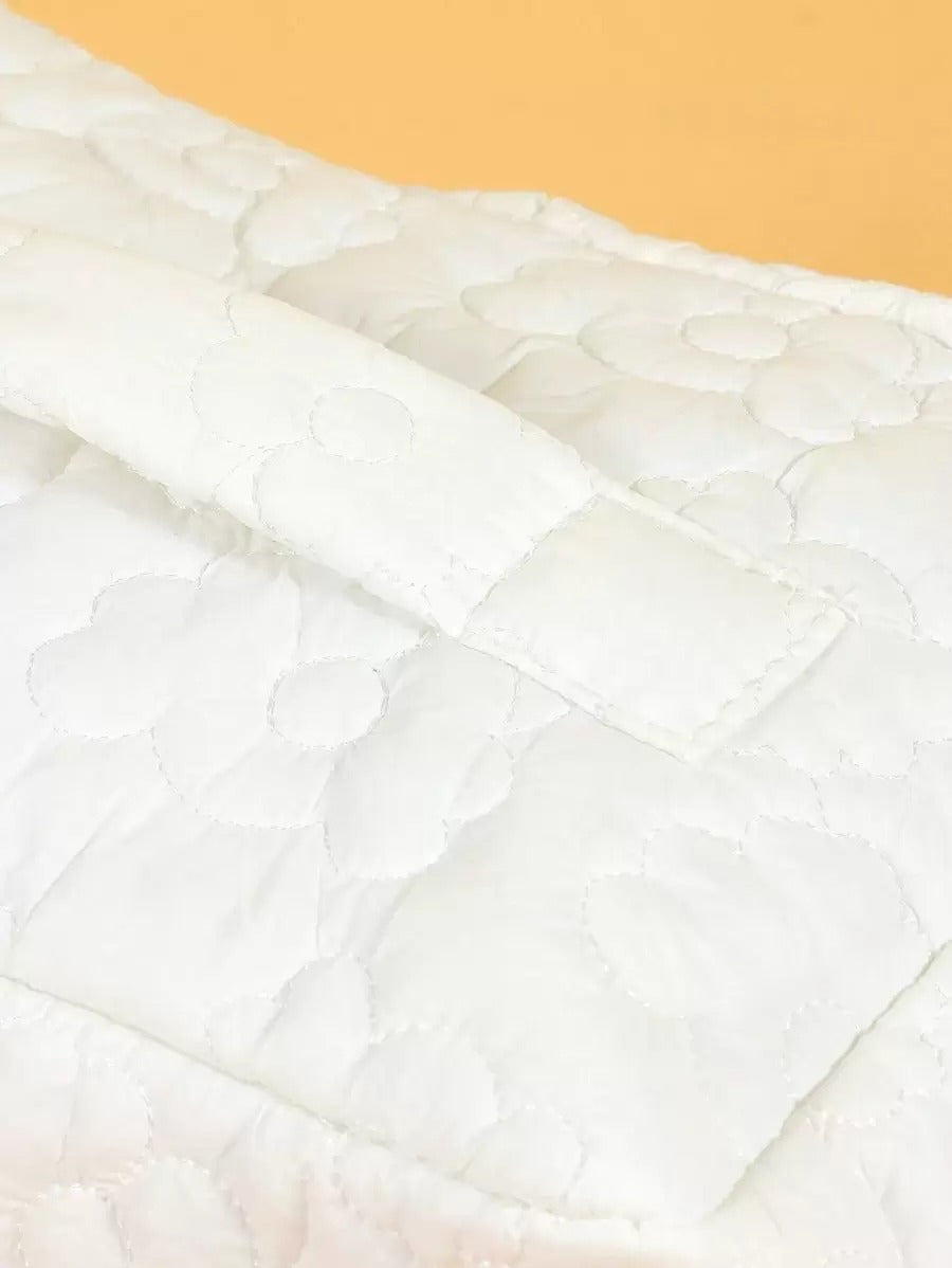 SHEIN حقيبة مكياج بيضاء مبطنة بتصميم زهري