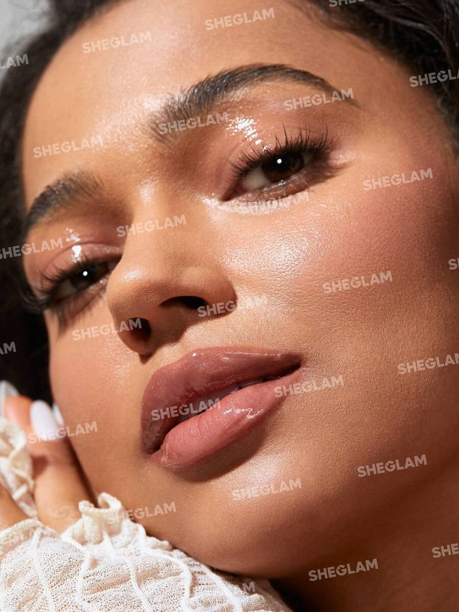 SHEGLAM Power Bouquet – Tan-tilizing ملمع شفاه مرطب بلون بني فاتح