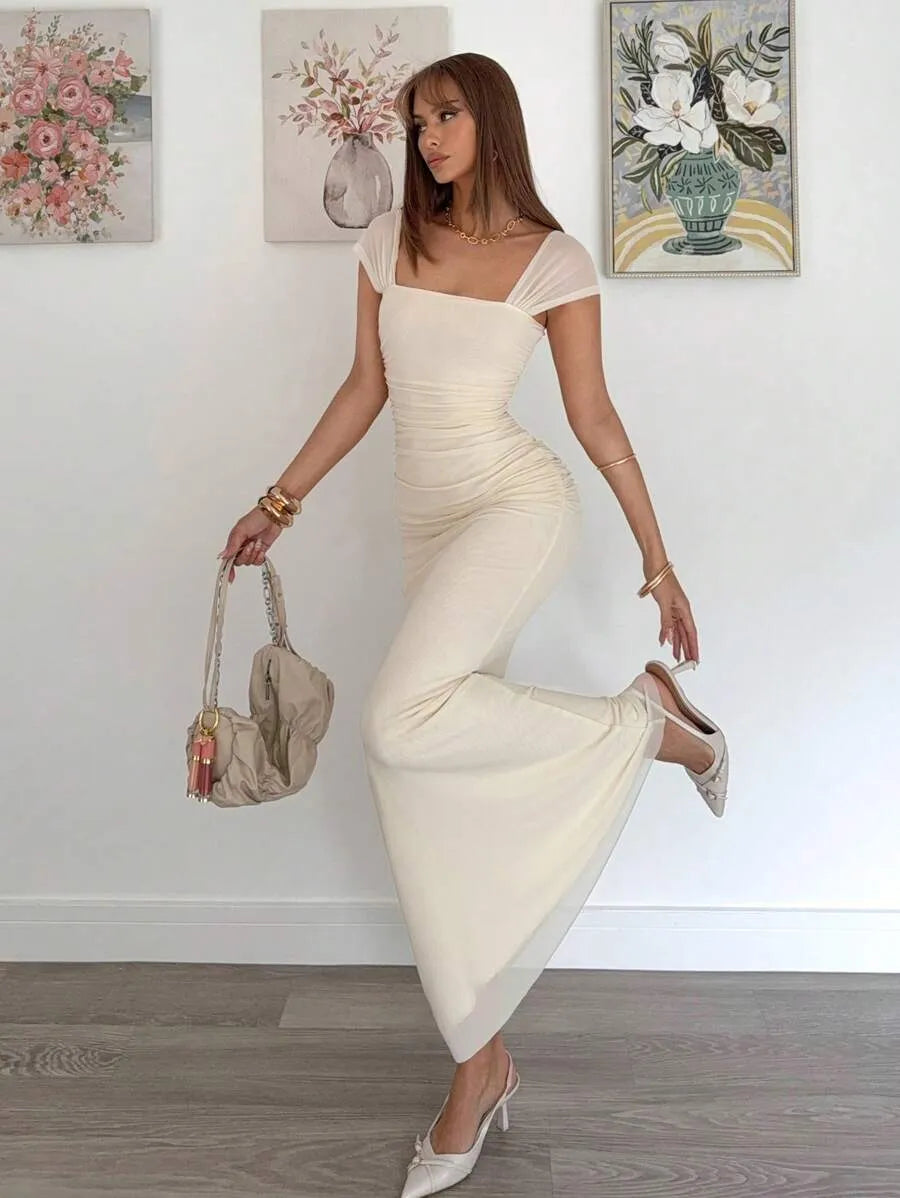 SHEIN Siren Gaze فستان ضيق الخصر من الشبك بلون مشمشي