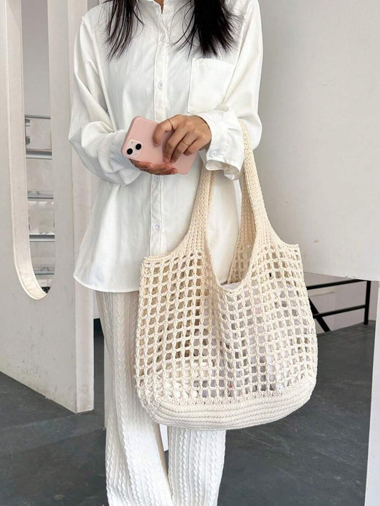 SHEIN حقيبة كتف كروشيه واسعة وعملية بتصميم كاجوال لون بيج