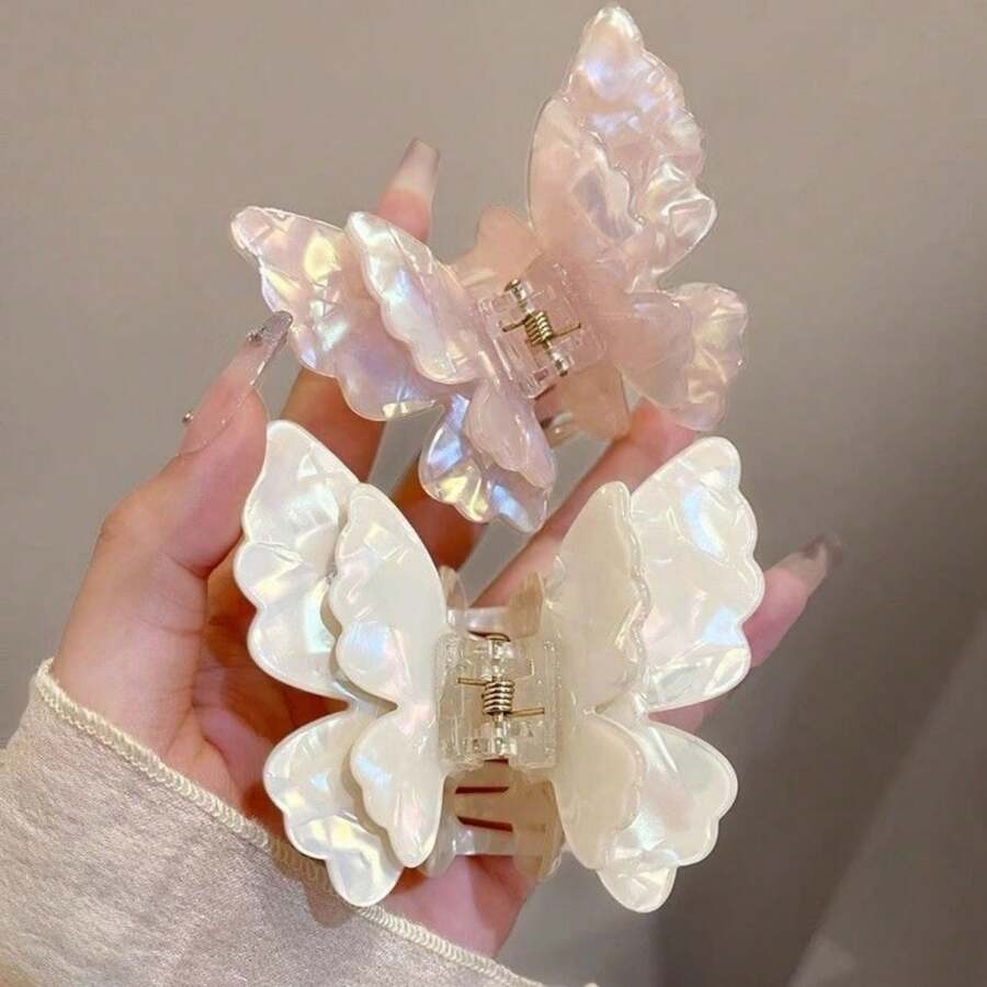 SHEIN مشبك شعر أكريليك بشكل فراشة بطبقتين