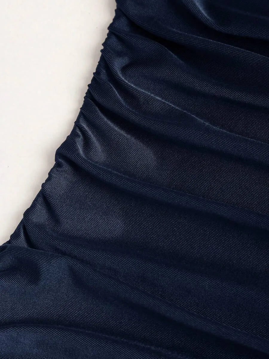 SHEIN Sweetra فستان أزرق بحري طويل ضيق بفتحة رقبة عميقة