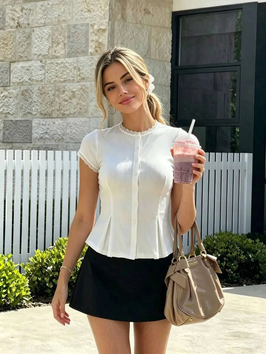 SHEIN بلوزة نسائية بأكمام قصيرة