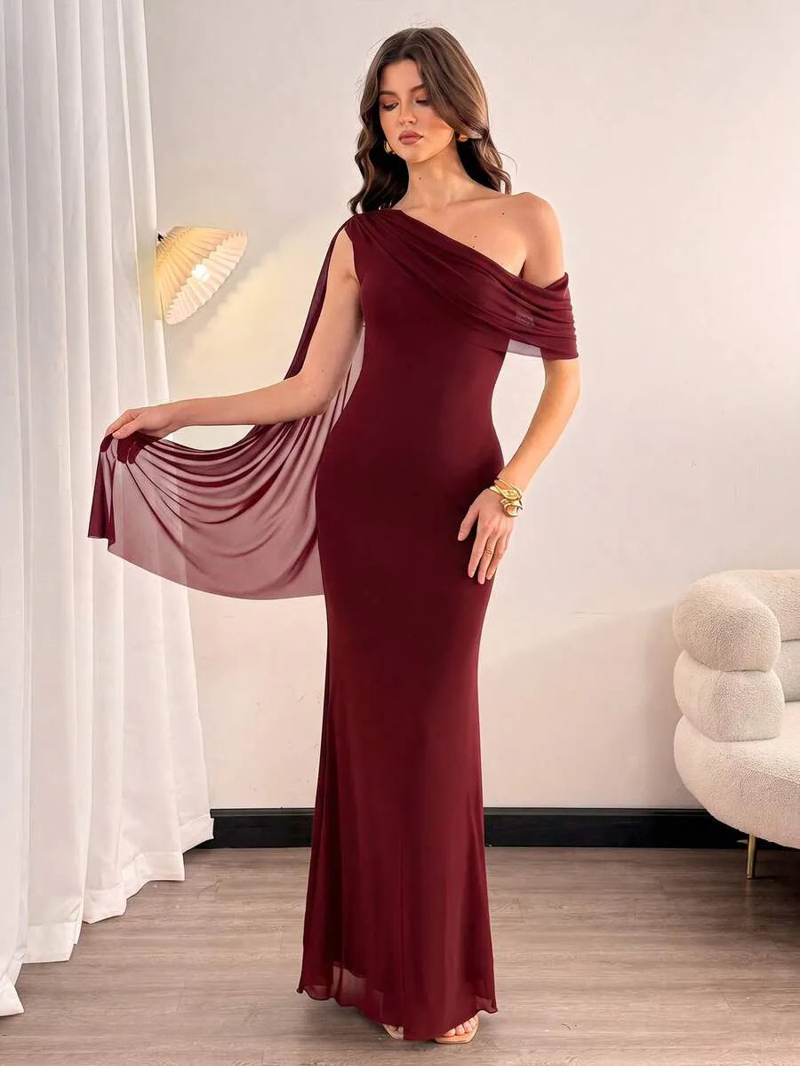 SHEIN Tall فستان نسائي أحمر عنابي بأكتاف مفتوحة ولون موحد