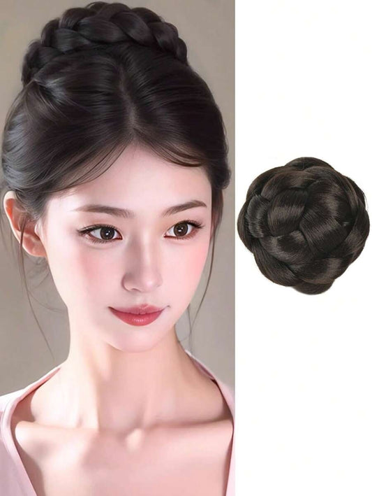 SHEIN كعكة شعر مستعار بتصميم أنيق