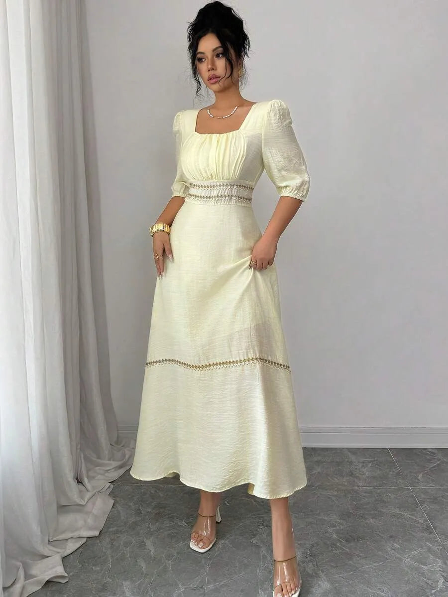 SHEIN Modelyn فستان ميدي بياقة مربعة فرنسية أصفر فاتح