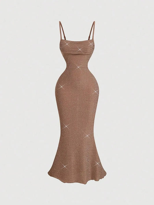 SHEIN MOD فستان بني طويل بطيات في الصدر وتصميم ذيل سمكة
