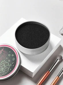 SHEIN علبة منظف فرش مكياج جاف