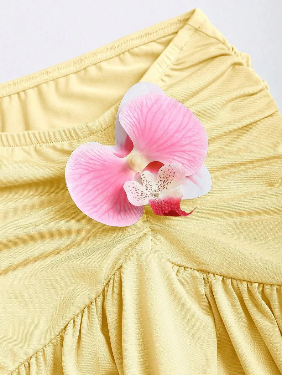 SHEIN Sweetra طقم نسائي أصفر أنيق من قطعتين بتصميم أكتاف مكشوفة